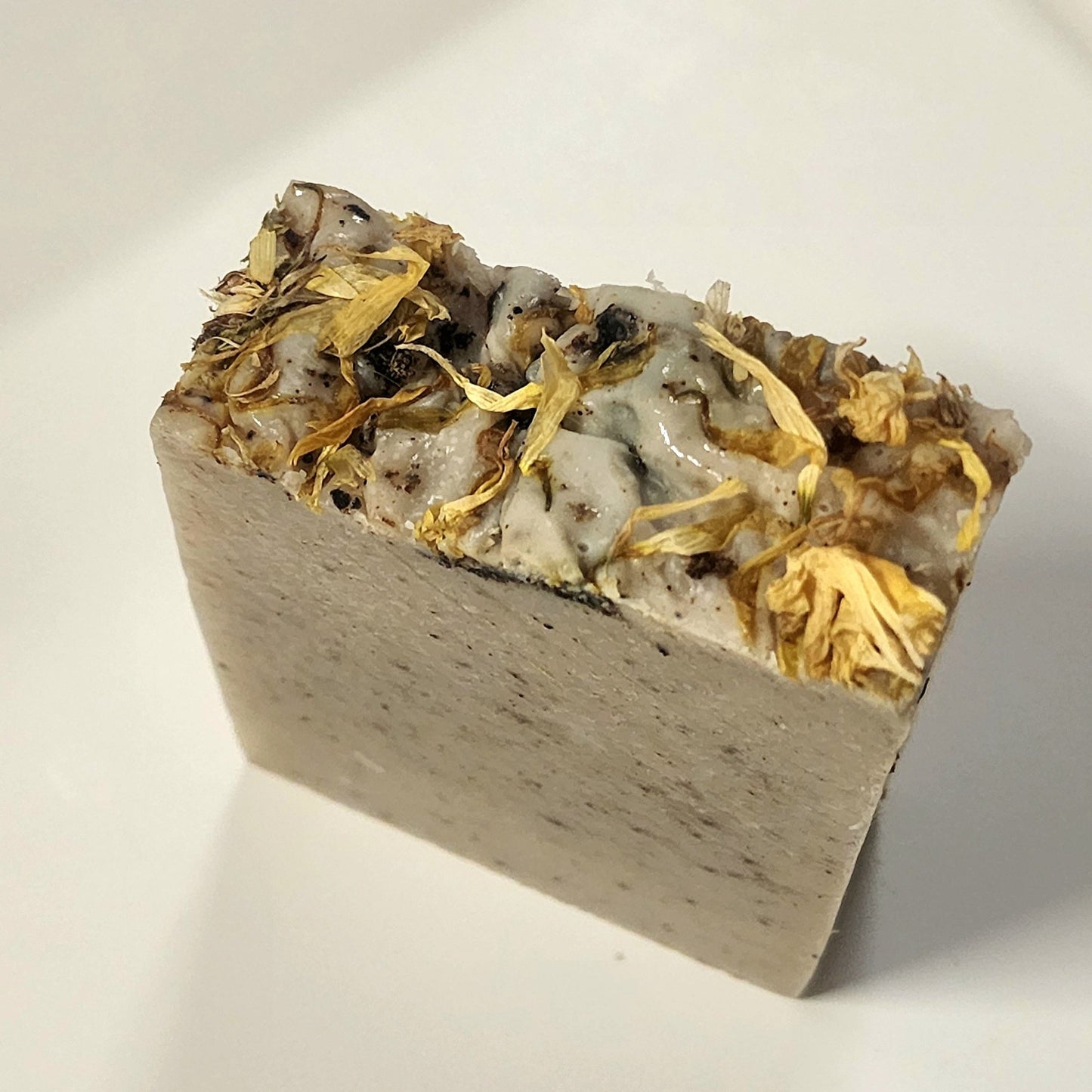 Gardener Bar Soap – Rosemary, Peppermint, Spearmint, and Lavender with scrubby botanicals - CakeFaceSoaping